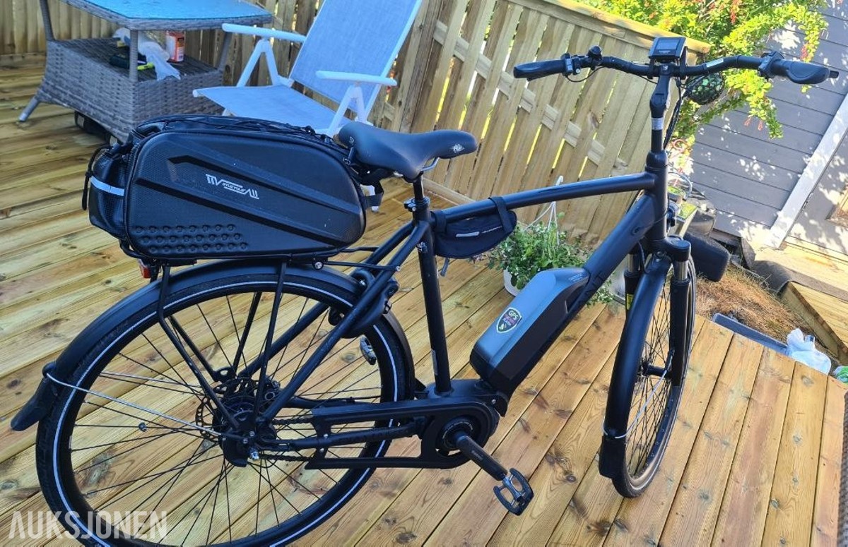 Shimano Steps motor og Shimano batteri.