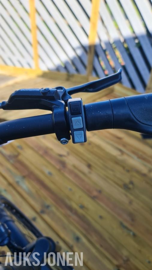 Shimano Steps motor og Shimano batteri.