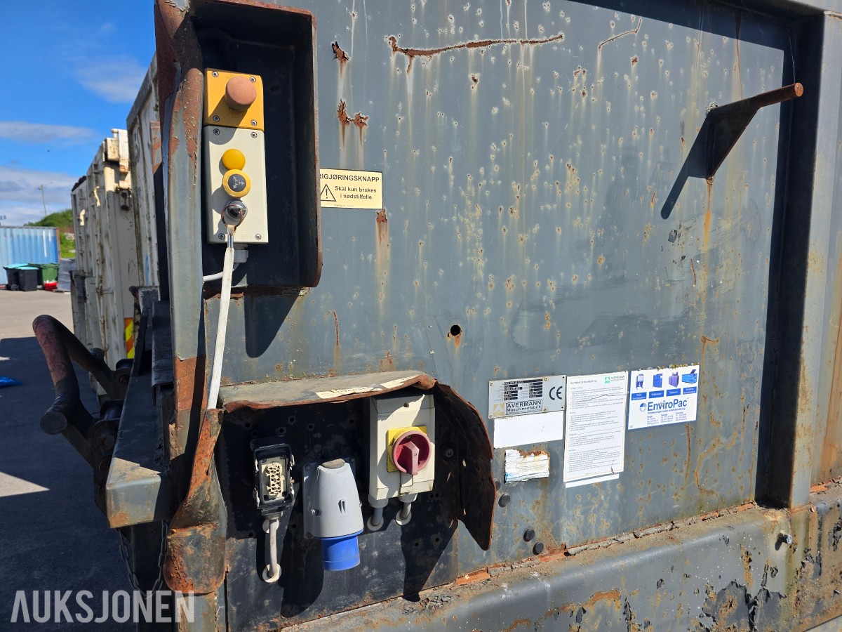 2011 Avermann container komprimator 20 m3