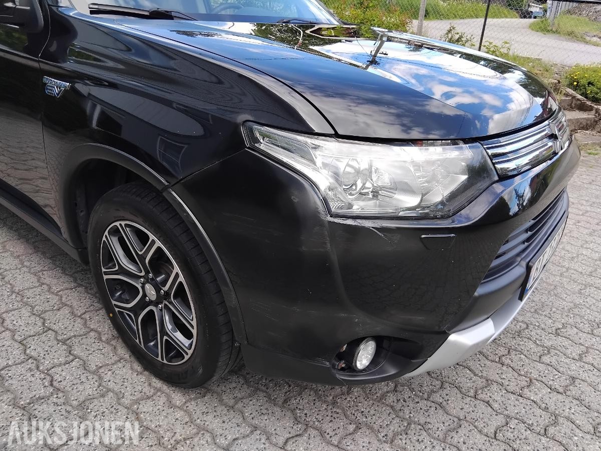 2015 Mitsubishi Outlander PHEV 2.0 Hybrid 121hk 4WD Cruisekontroll, ryggekamera, hengerfeste