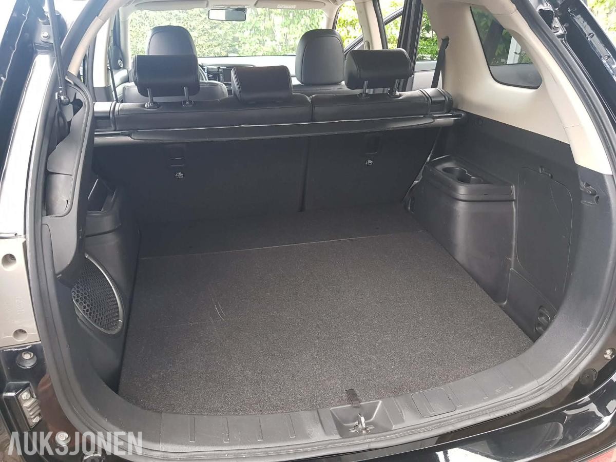2015 Mitsubishi Outlander PHEV 2.0 Hybrid 121hk 4WD Cruisekontroll, ryggekamera, hengerfeste