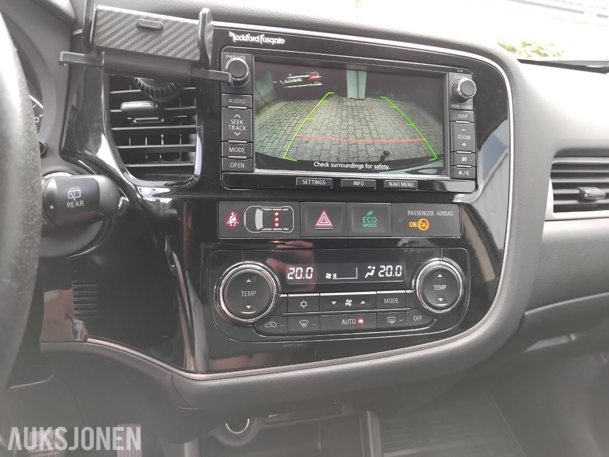 2015 Mitsubishi Outlander PHEV 2.0 Hybrid 121hk 4WD Cruisekontroll, ryggekamera, hengerfeste