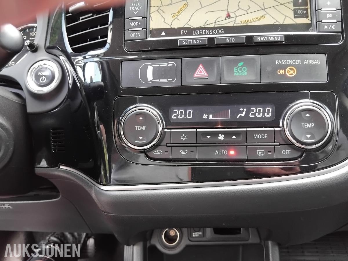 2015 Mitsubishi Outlander PHEV 2.0 Hybrid 121hk 4WD Cruisekontroll, ryggekamera, hengerfeste