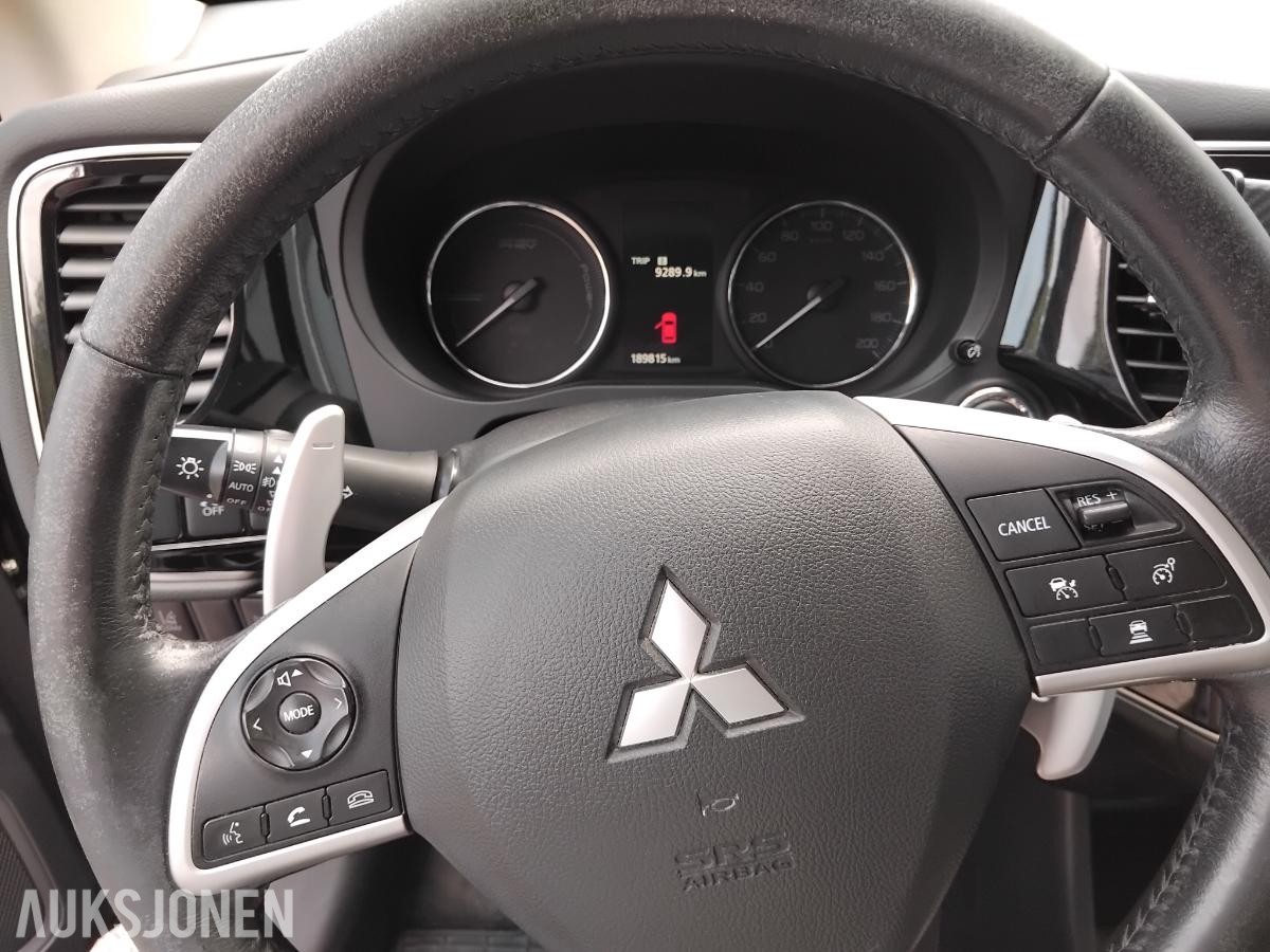 2015 Mitsubishi Outlander PHEV 2.0 Hybrid 121hk 4WD Cruisekontroll, ryggekamera, hengerfeste