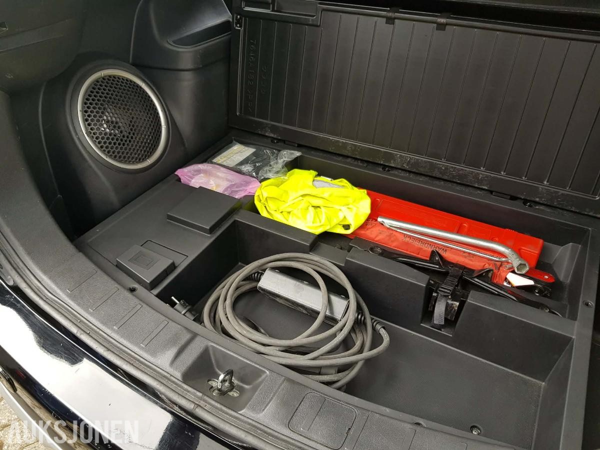2015 Mitsubishi Outlander PHEV 2.0 Hybrid 121hk 4WD Cruisekontroll, ryggekamera, hengerfeste