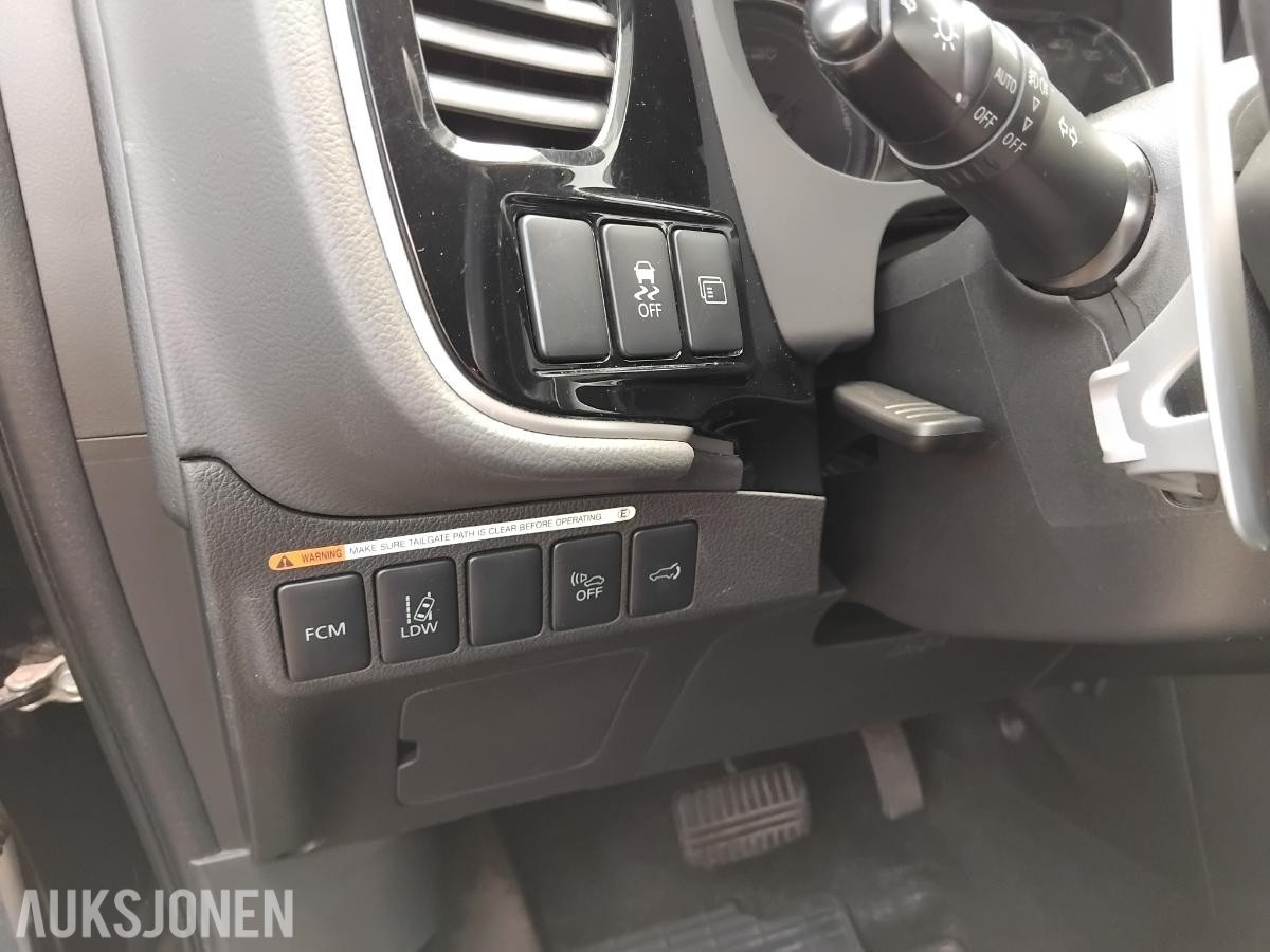 2015 Mitsubishi Outlander PHEV 2.0 Hybrid 121hk 4WD Cruisekontroll, ryggekamera, hengerfeste
