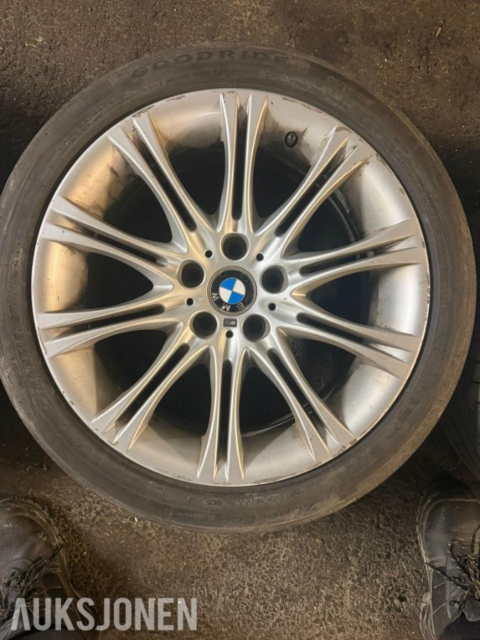7 Sett Dekk Og Felg: BMW,Volkswagen,Mercedes M, E-klass, T6