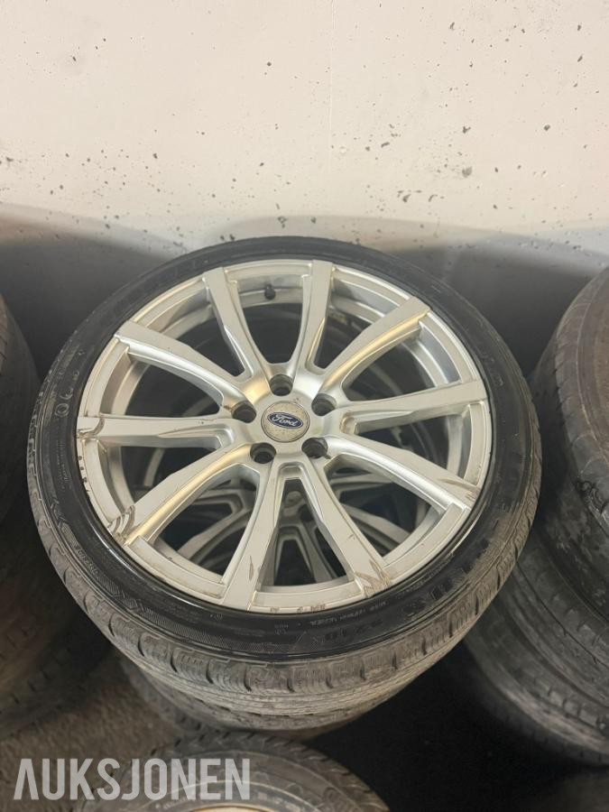 7 Sett Dekk Og Felg: BMW,Volkswagen,Mercedes M, E-klass, T6