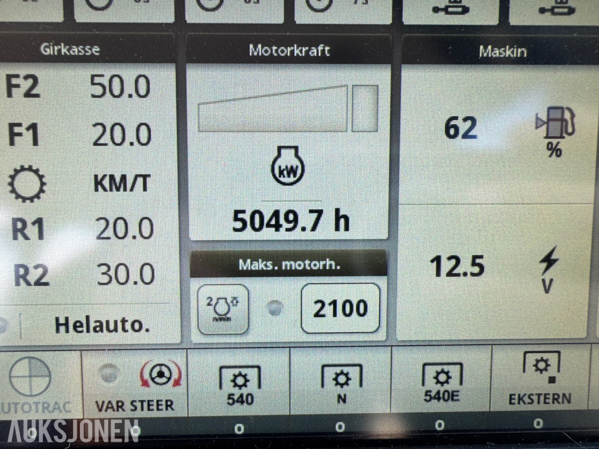 2021 John Deere 6155R med laster