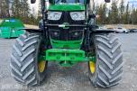 2021 John Deere 6155R med laster