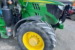2021 John Deere 6155R med laster