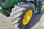 2021 John Deere 6155R med laster
