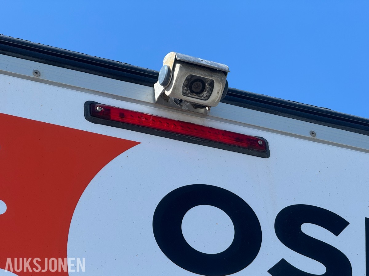 2022 IVECO DAILY KJØL/FRYS LØFTELEM AUTOMATGIR REP.OBJEKT