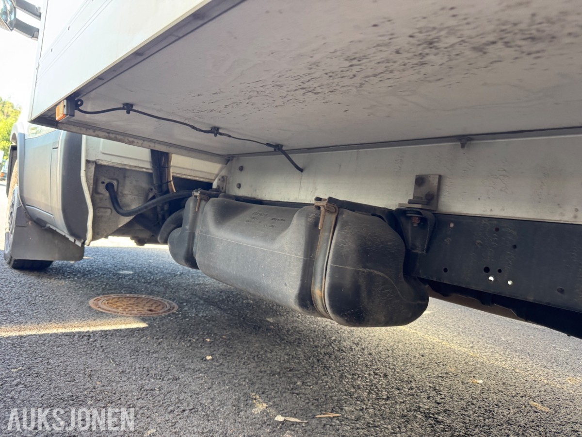 2022 IVECO DAILY KJØL/FRYS LØFTELEM AUTOMATGIR REP.OBJEKT