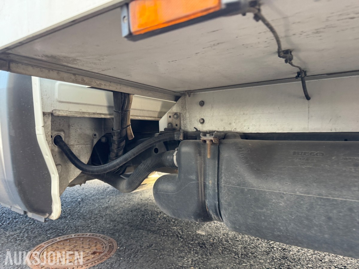 2022 IVECO DAILY KJØL/FRYS LØFTELEM AUTOMATGIR REP.OBJEKT