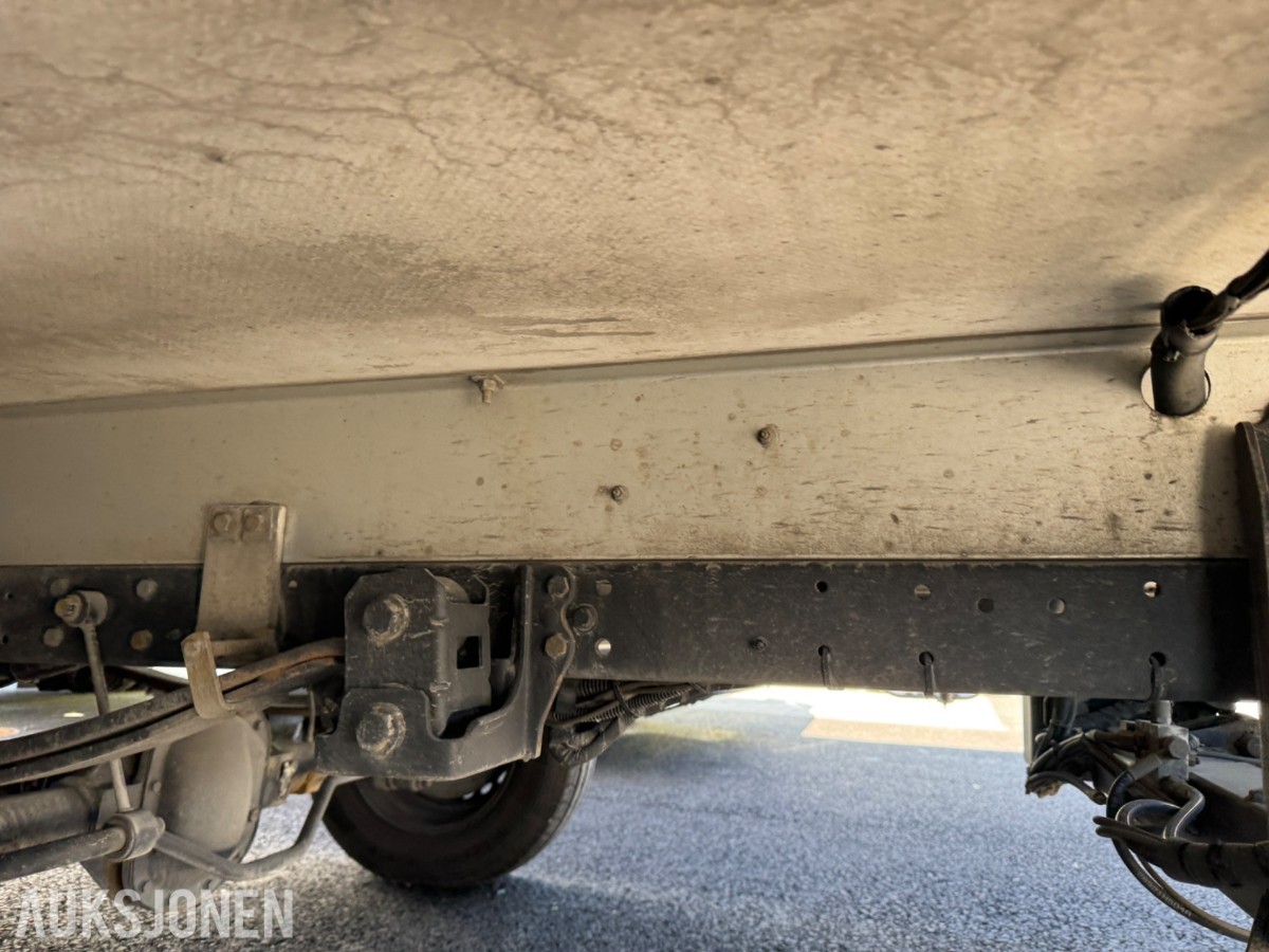 2022 IVECO DAILY KJØL/FRYS LØFTELEM AUTOMATGIR REP.OBJEKT