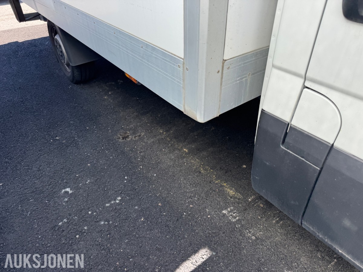 2022 IVECO DAILY KJØL/FRYS LØFTELEM AUTOMATGIR REP.OBJEKT