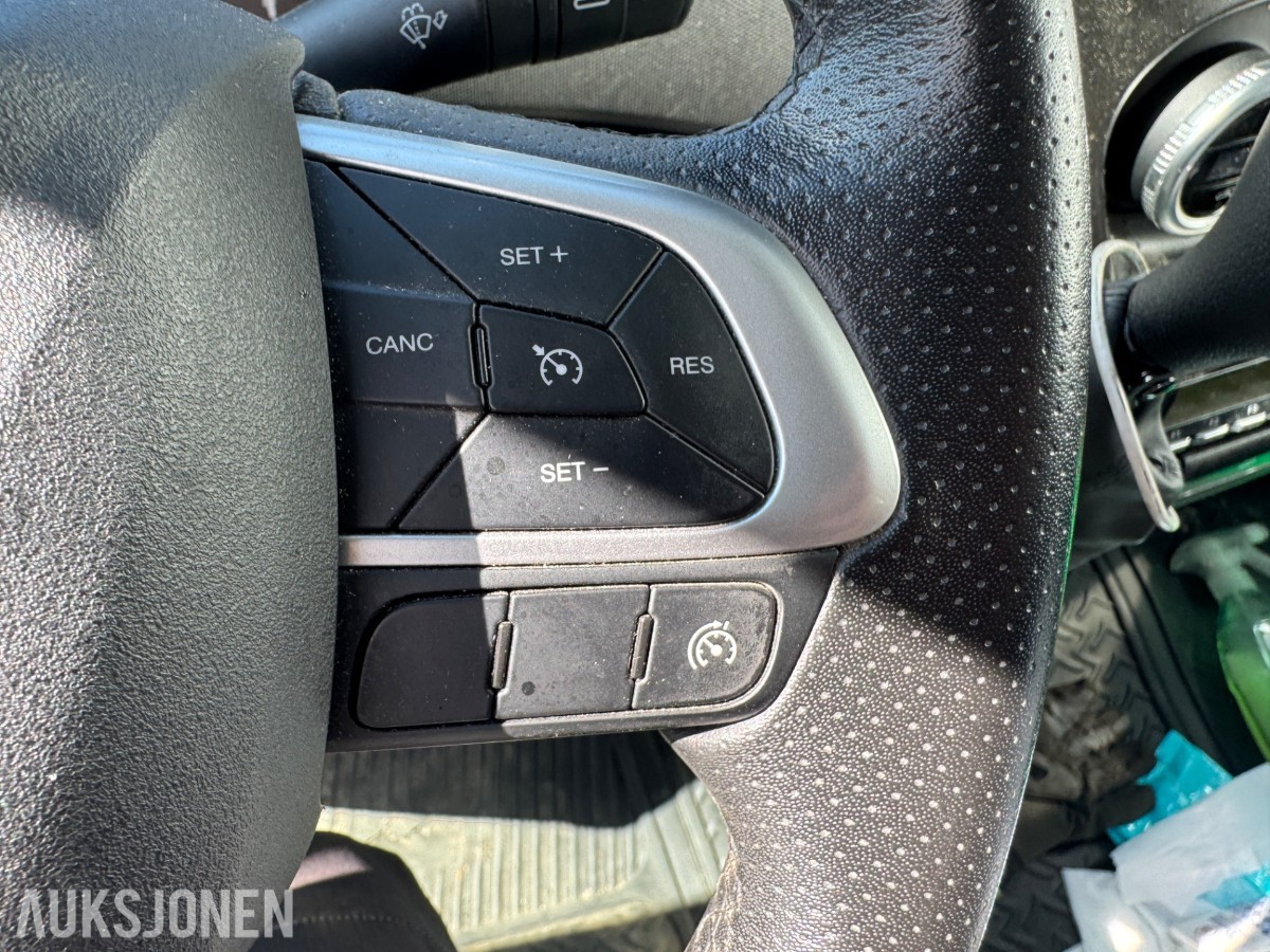 2022 IVECO DAILY KJØL/FRYS LØFTELEM AUTOMATGIR REP.OBJEKT