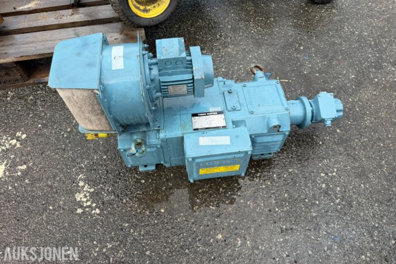 THRIGE ELECTRIC ERVOMOTOR 10,5 KW MED KJØLEVIFTE