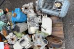 PARTI ELEKTROMOTORER, GIRMOTORER OG INDUSTRIKOMPONENTER