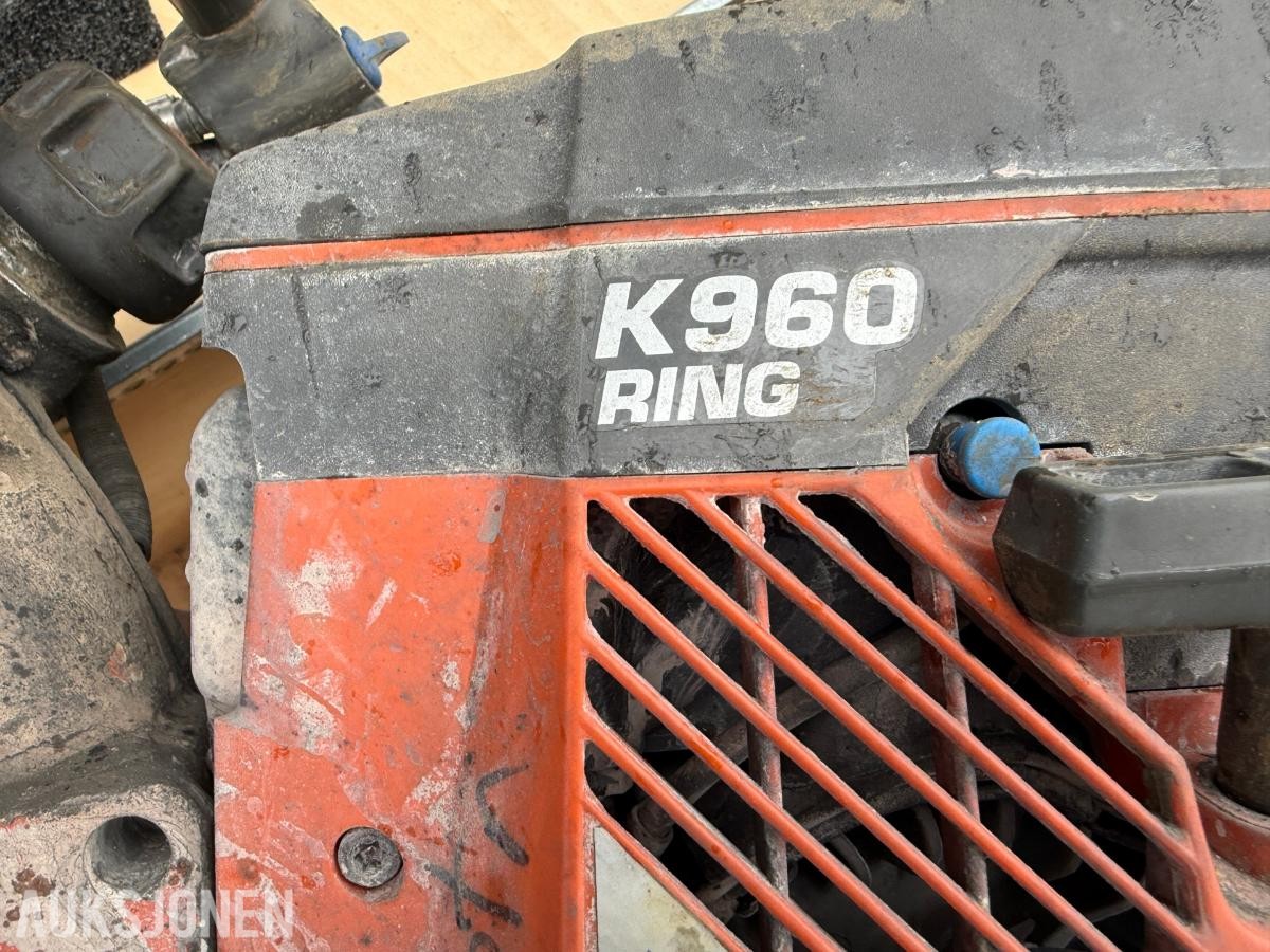 2010 Husqvarna K960 Ring, bensindrevet ringsag med transportkasse