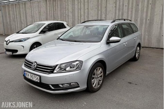 2013 Volkswagen Passat 1.6 Diesel 105hk, Cruisekontroll, Navigasjon, S+V dekk
