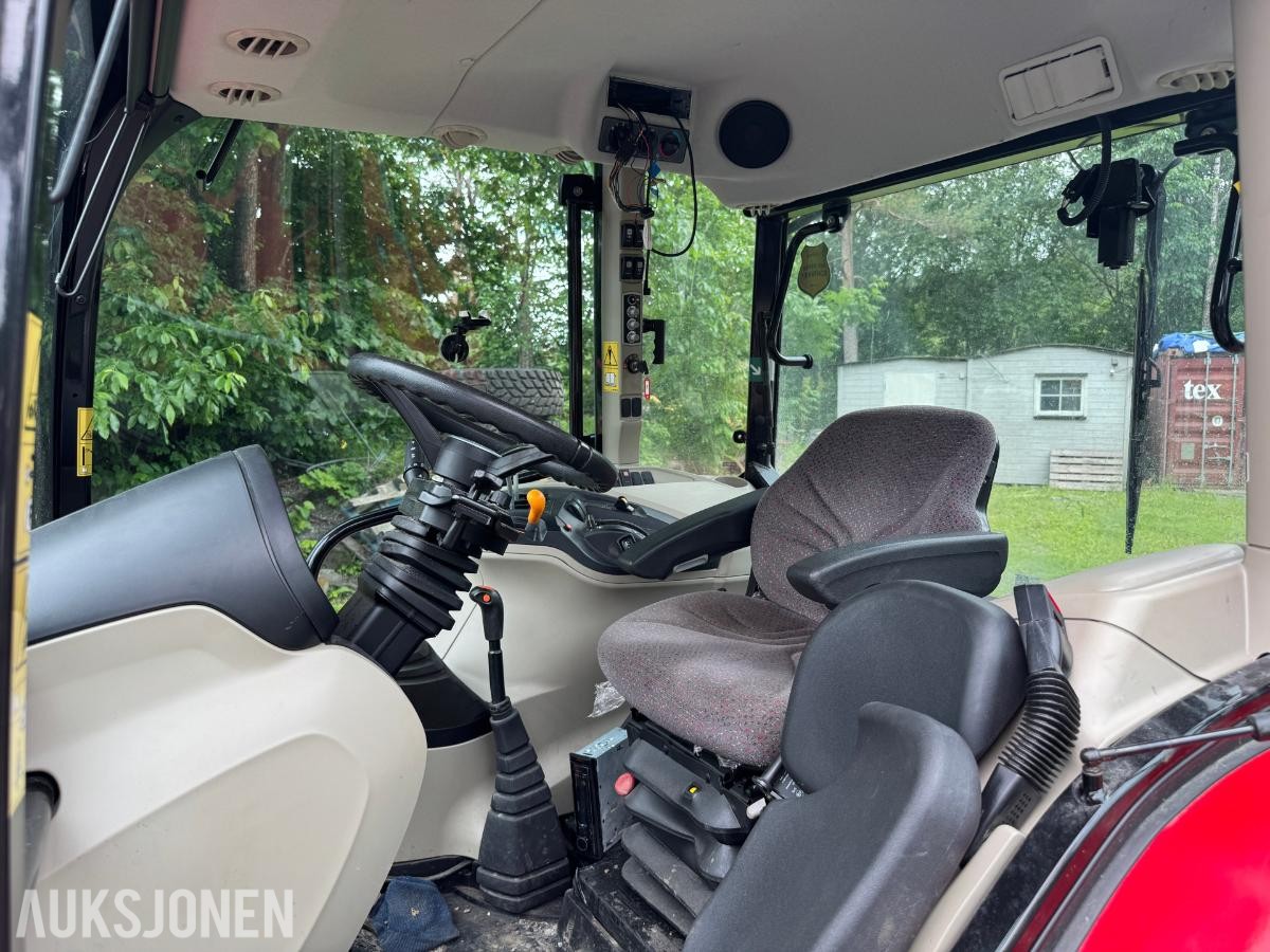 2018 Massey Ferguson 4709 4WD POWER SHUTTLE COMFORT CONTROL 12X12 FRONTHYDRAULIKK