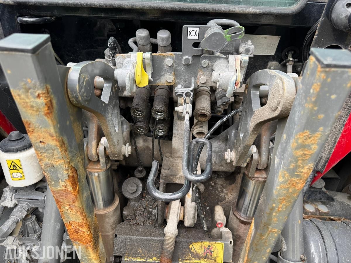 2018 Massey Ferguson 4709 4WD POWER SHUTTLE COMFORT CONTROL 12X12 FRONTHYDRAULIKK