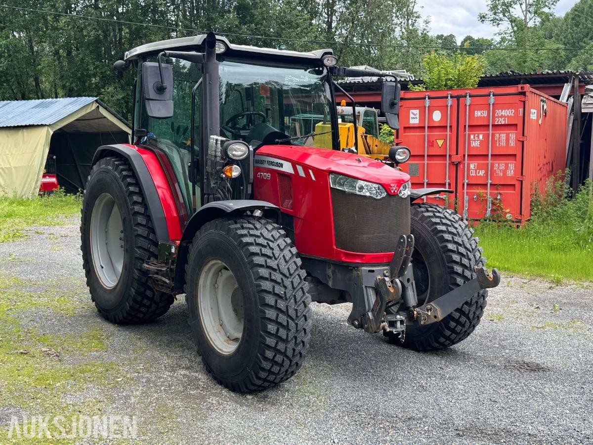 2018 Massey Ferguson 4709 4WD POWER SHUTTLE COMFORT CONTROL 12X12 FRONTHYDRAULIKK