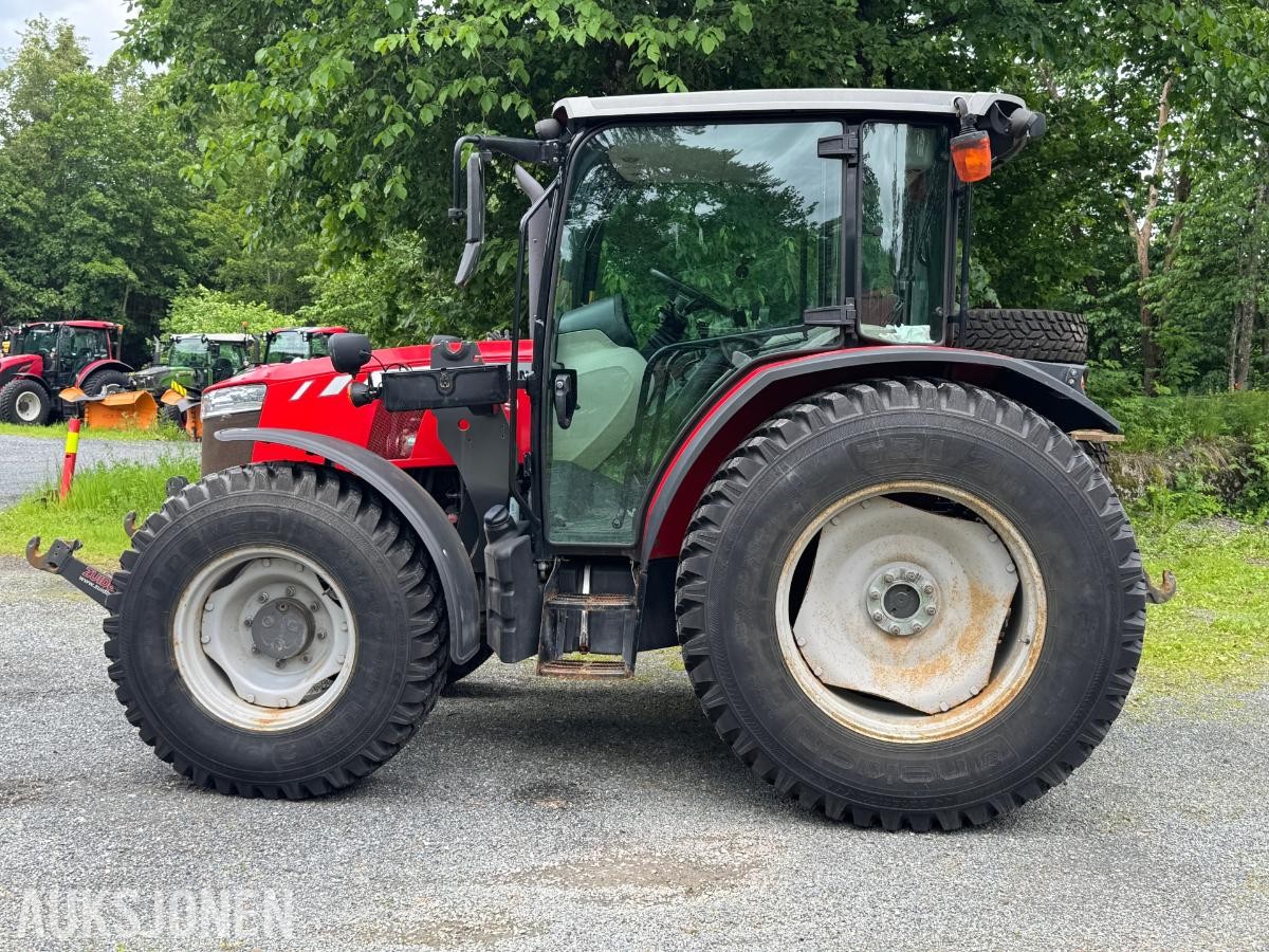 2018 Massey Ferguson 4709 4WD POWER SHUTTLE COMFORT CONTROL 12X12 FRONTHYDRAULIKK