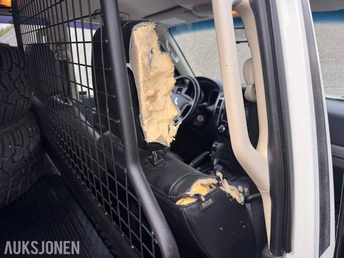 2017 Mitsubishi Pajero, 3,2D 190HK, INSTYLE+,EU-OK 5-2028, 197300km