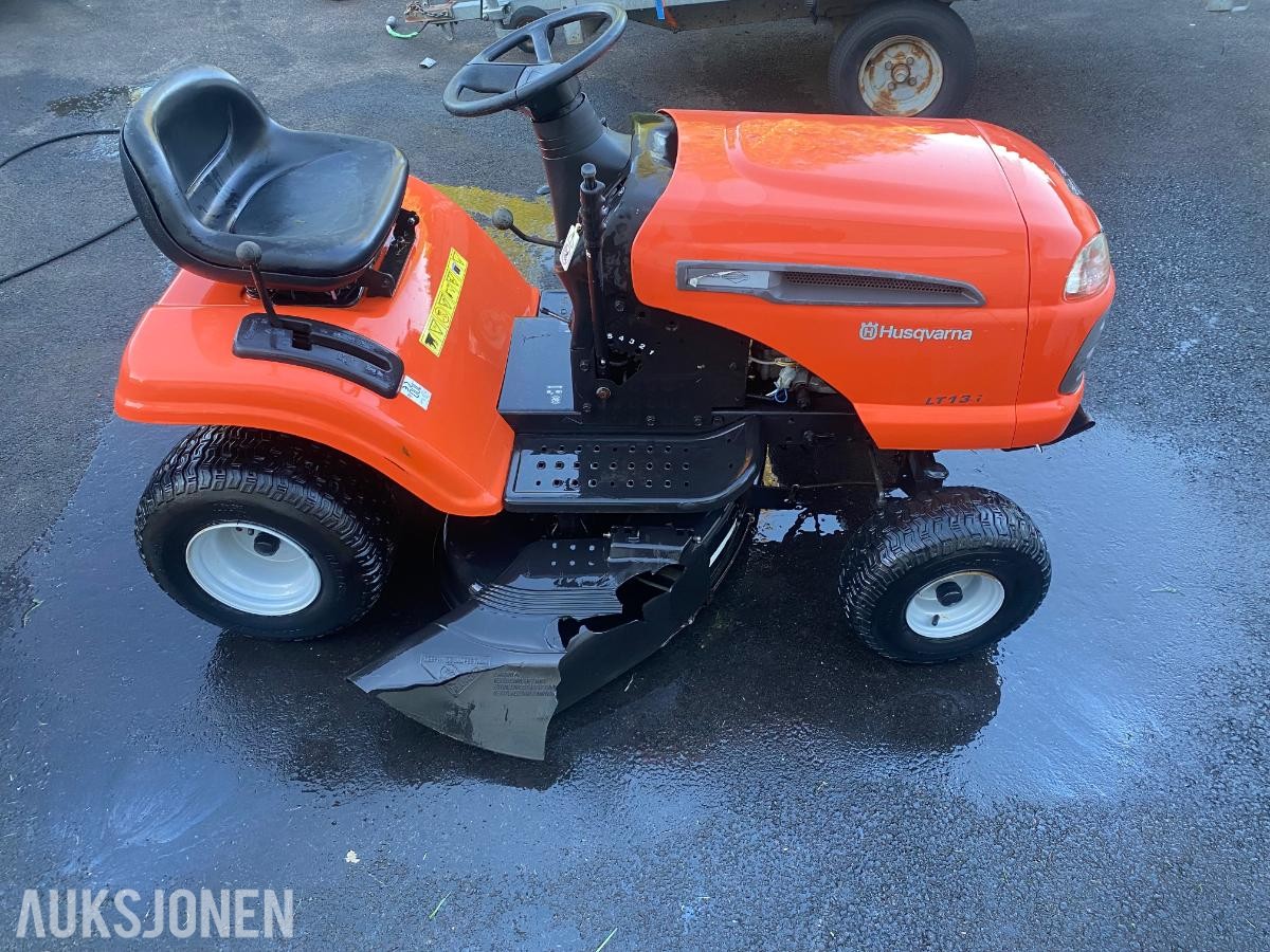 2009 Husqvarna LT 132 Traktorklipper