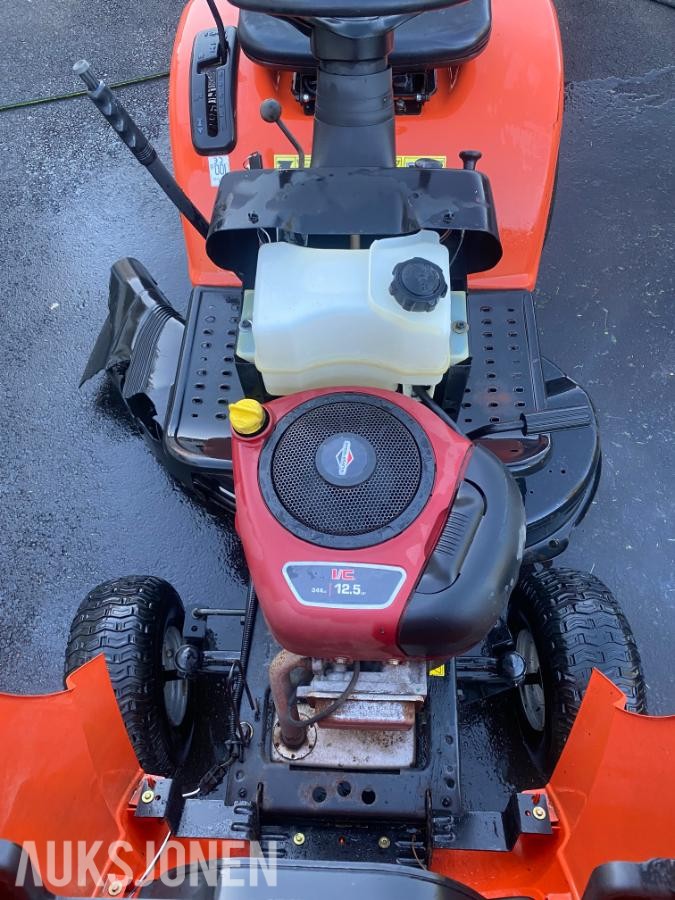 2009 Husqvarna LT 132 Traktorklipper