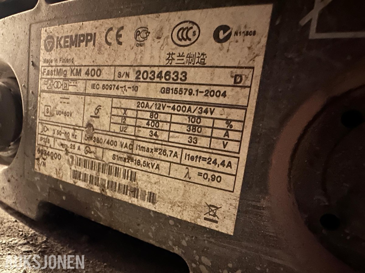 Kemppi FastMig KM 400 sveiseverk med WeldForce KWF 300 trådmater