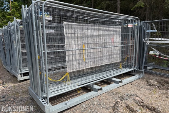 Byggegjerder med transportpall 20 gjerder 340x200 cm