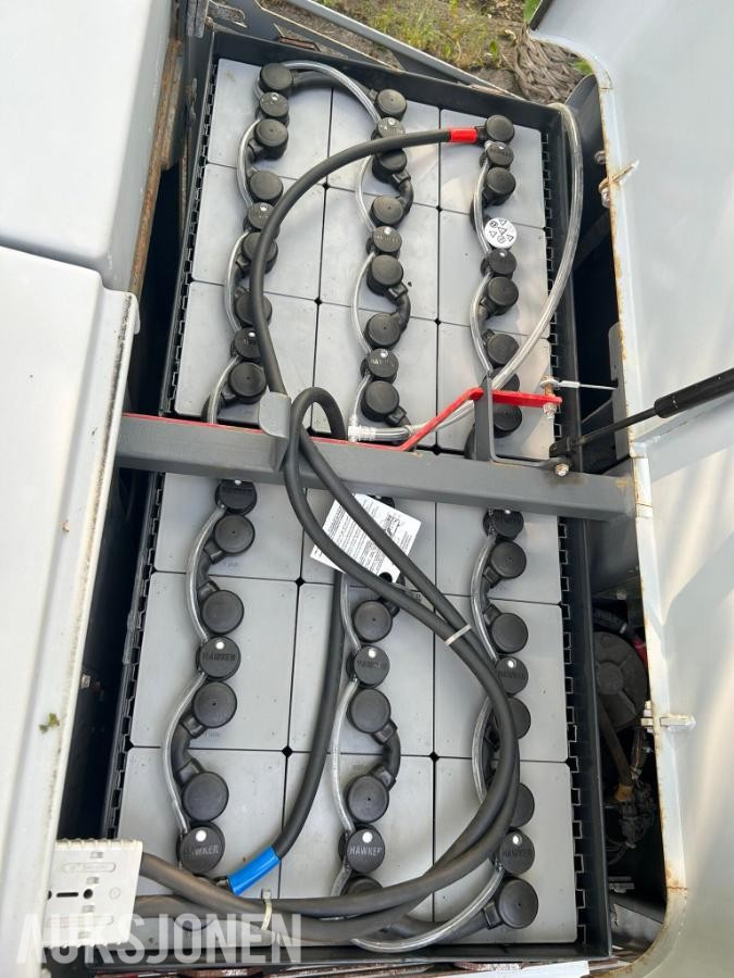 Nilfisk CR1200 feiemaskin og gulvvasker