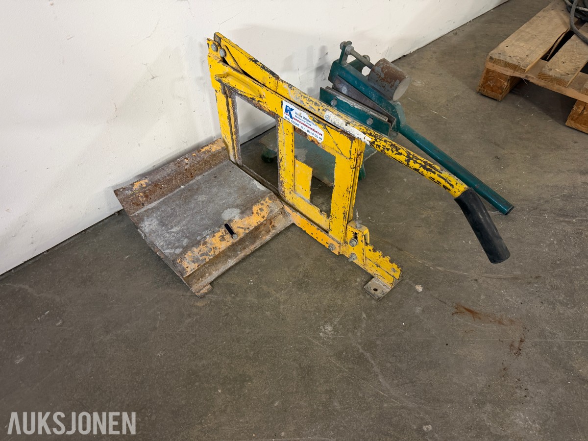 MANUELL BLOKKKLIPPER, MANUELL STEINKLIPPER OG ELEKTRISK FLISKUTTER
