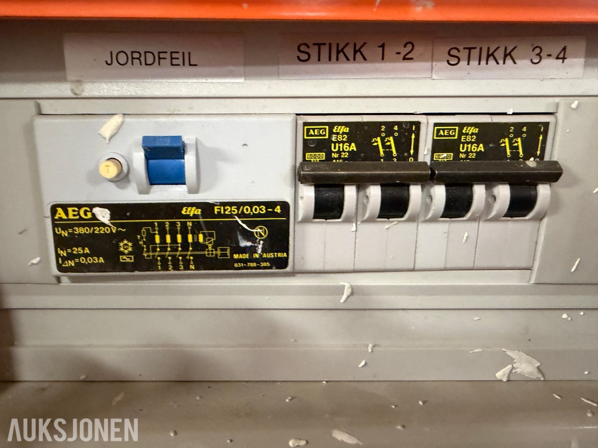 SATEMA MIDLERTIDIGE STRØMFORDELERE 230V / 25A - 2STK
