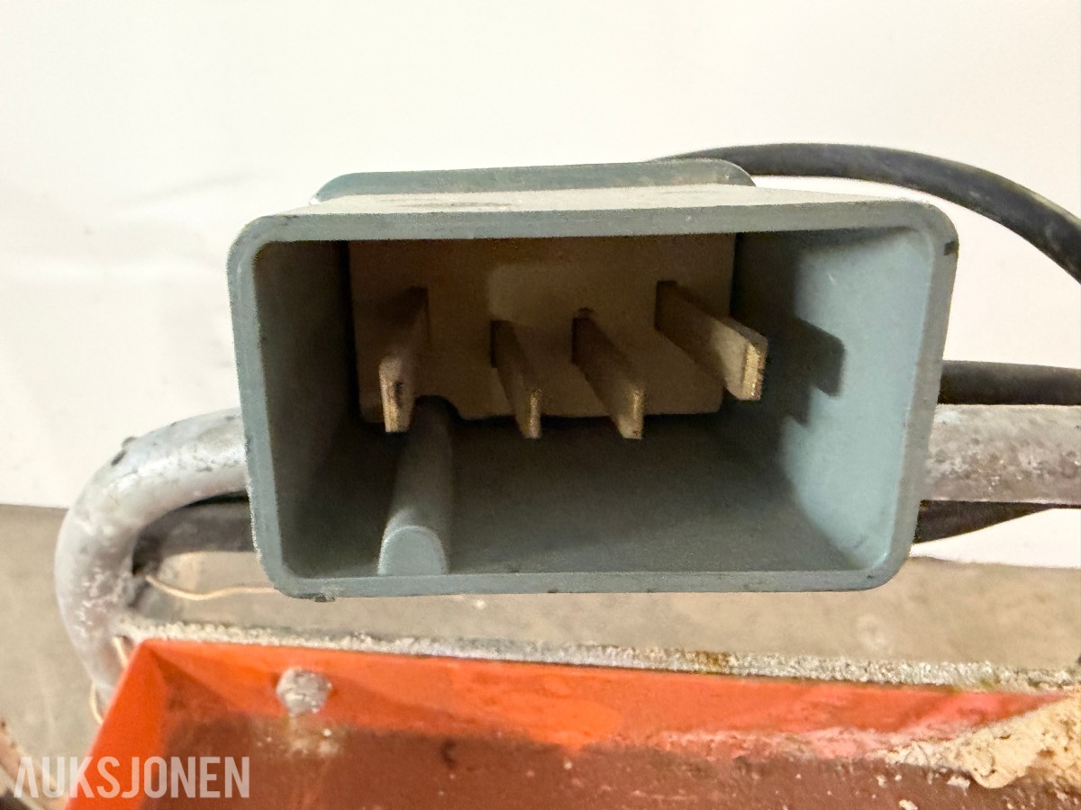 SATEMA MIDLERTIDIGE STRØMFORDELERE 230V / 25A - 2STK