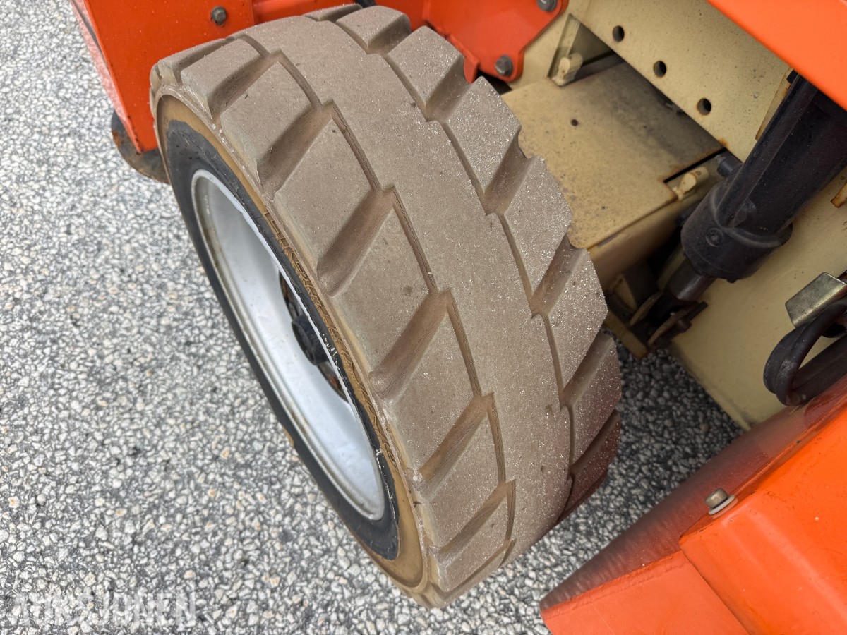 JLG M4069 Sakslift 4x4 – Batteri/Hybrid