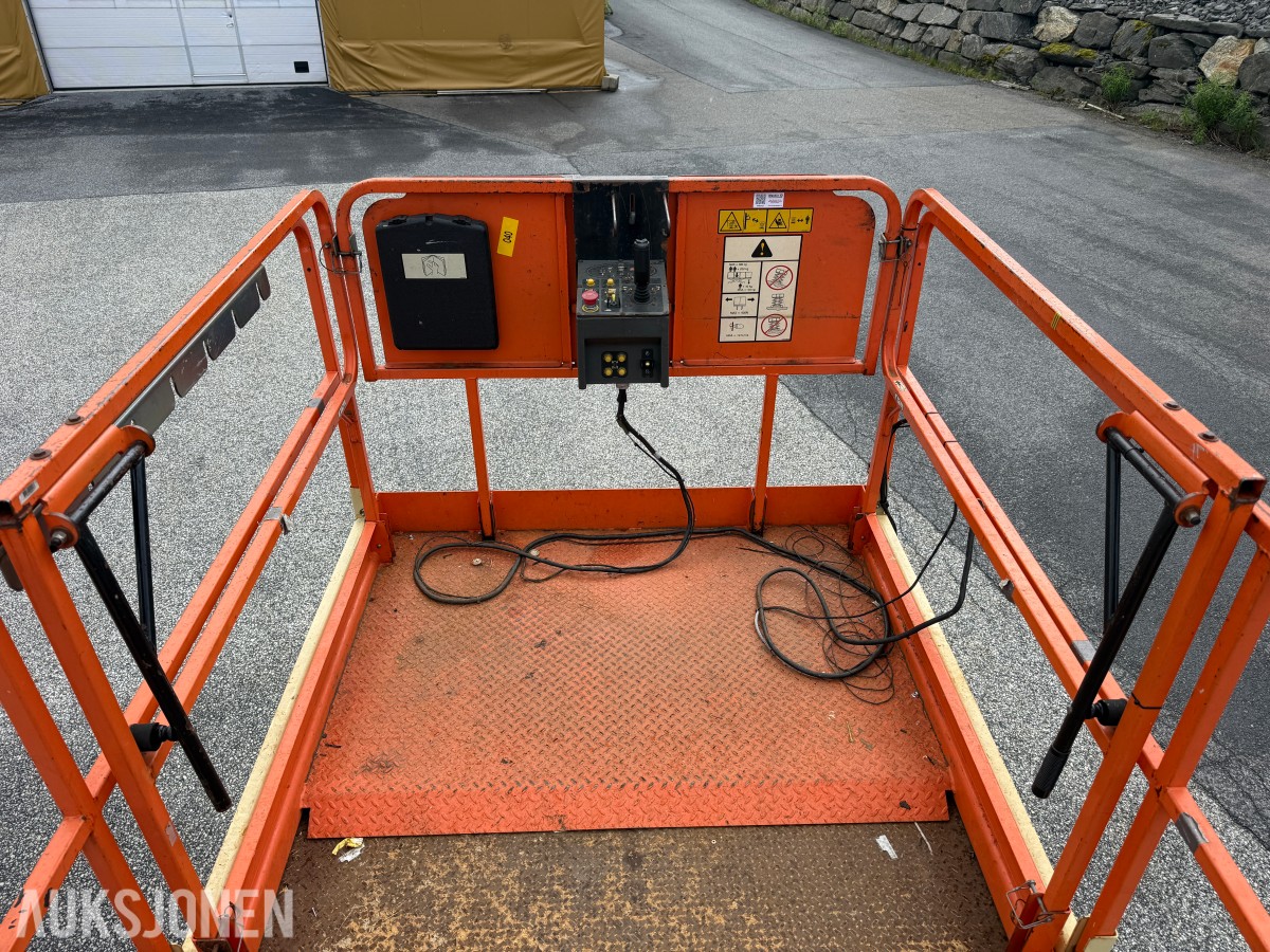 JLG M4069 Sakslift 4x4 – Batteri/Hybrid