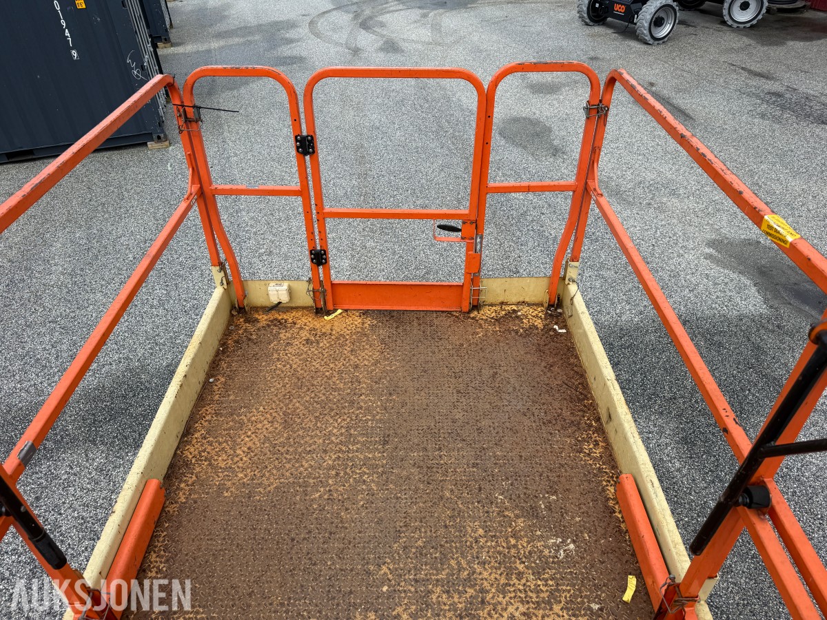 JLG M4069 Sakslift 4x4 – Batteri/Hybrid
