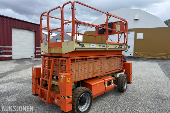 JLG M4069 Sakslift 4x4 – Batteri/Hybrid