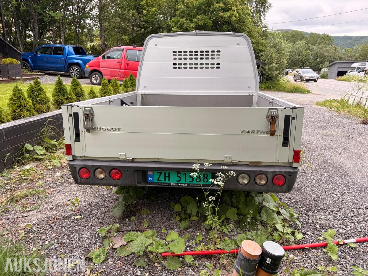 2017 Peugeot Partner Pickup 1.6 Diesel 99hk Cruisekontroll, kupevarmer, ryggekamera 63404km
