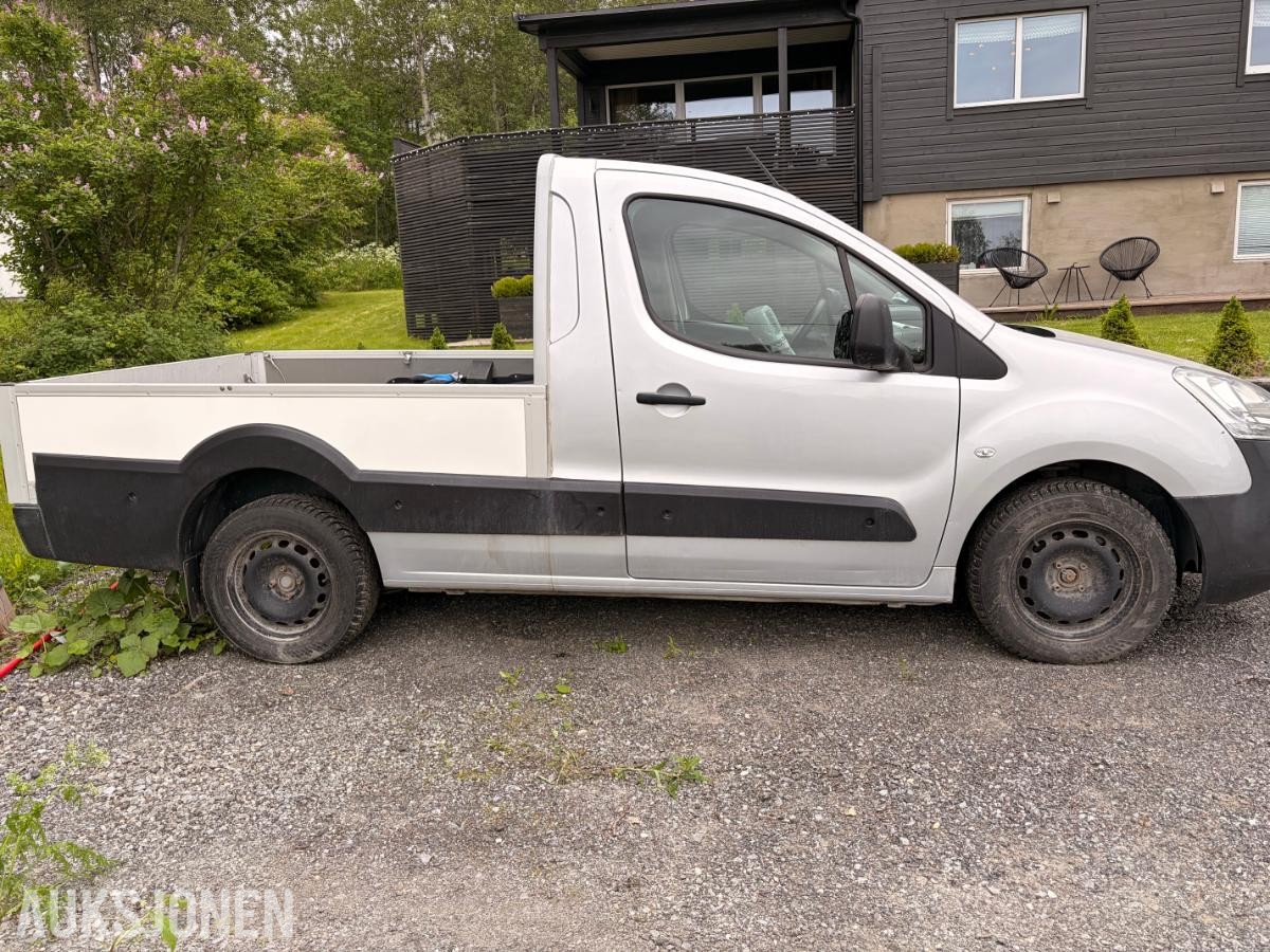 2017 Peugeot Partner Pickup 1.6 Diesel 99hk Cruisekontroll, kupevarmer, ryggekamera 63404km