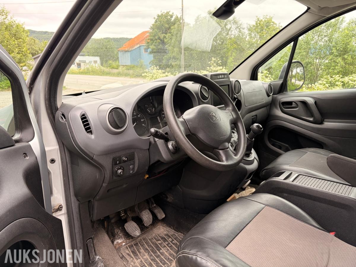 2017 Peugeot Partner Pickup 1.6 Diesel 99hk Cruisekontroll, kupevarmer, ryggekamera 63404km