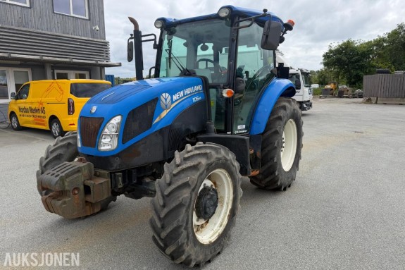2017 New Holland TD5.85 traktor - 2322 timer - 4WD - frontvekter
