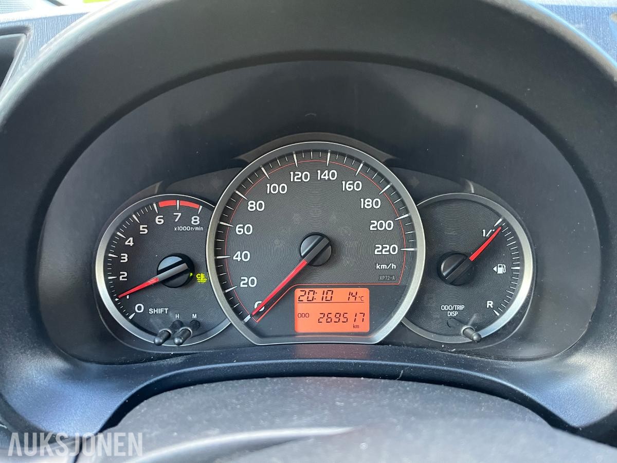 2012 Toyota Yaris 1.0 69hk manuell bensin - ingen minstepris