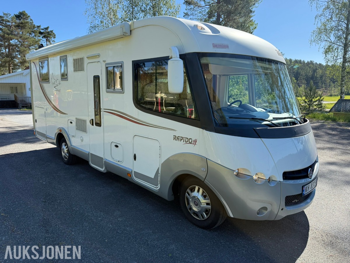 2012 Rapido 991DF Helintegrert Bobil - 64000 km - rep objekt