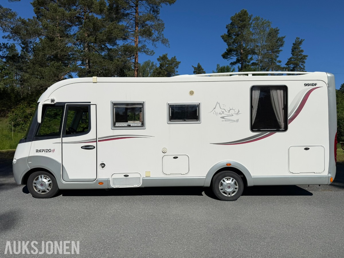 2012 Rapido 991DF Helintegrert Bobil - 64000 km - rep objekt